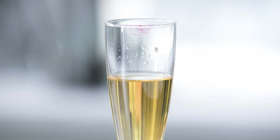 Champagne cocktail, Drink, Champagne stemware, Champagne, Glass, Stemware, Alcoholic beverage, Drinkware, Beer glass, Wine, 