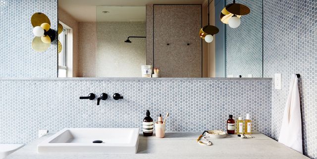 Hanging Blue Bubbles Bathroom or Kitchen Decorative Hand Towel