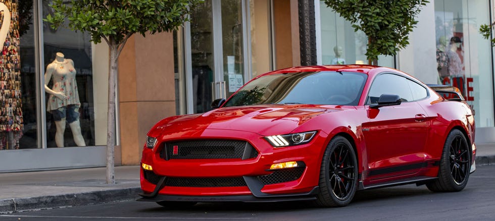 Shelby Mustang GT500 Signature Edition Announced With 800 HP Shelby Mustang GT500 Signature Edition Announced With 800 HP