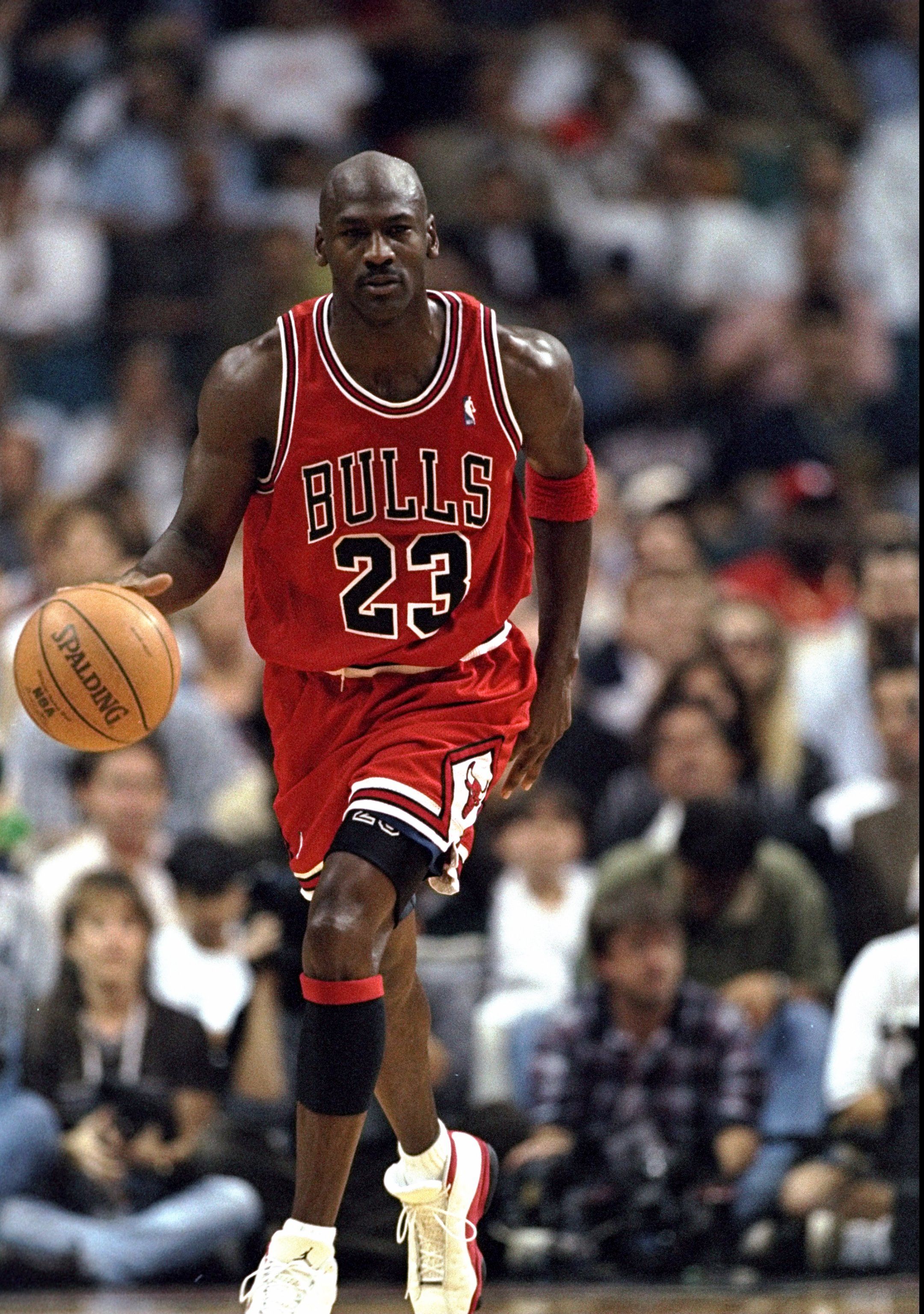 1987) Michael Jordan Makes History By Scoring 61 In The Final Game Of The  Season Baloncesto Michael Jordan, Michael Jordan, Deportes Baloncesto |  