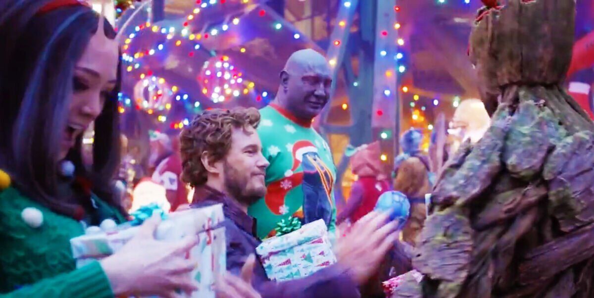 Comment Nebula a-t-elle obtenu le bras de Bucky dans le Guardians Holiday Special ?