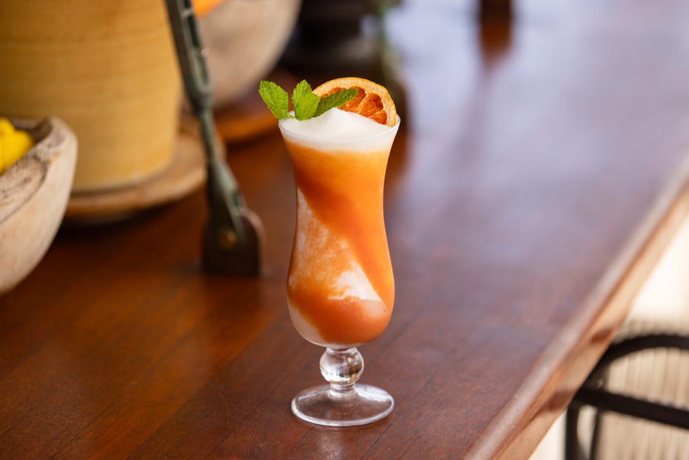 guava flow cocktail