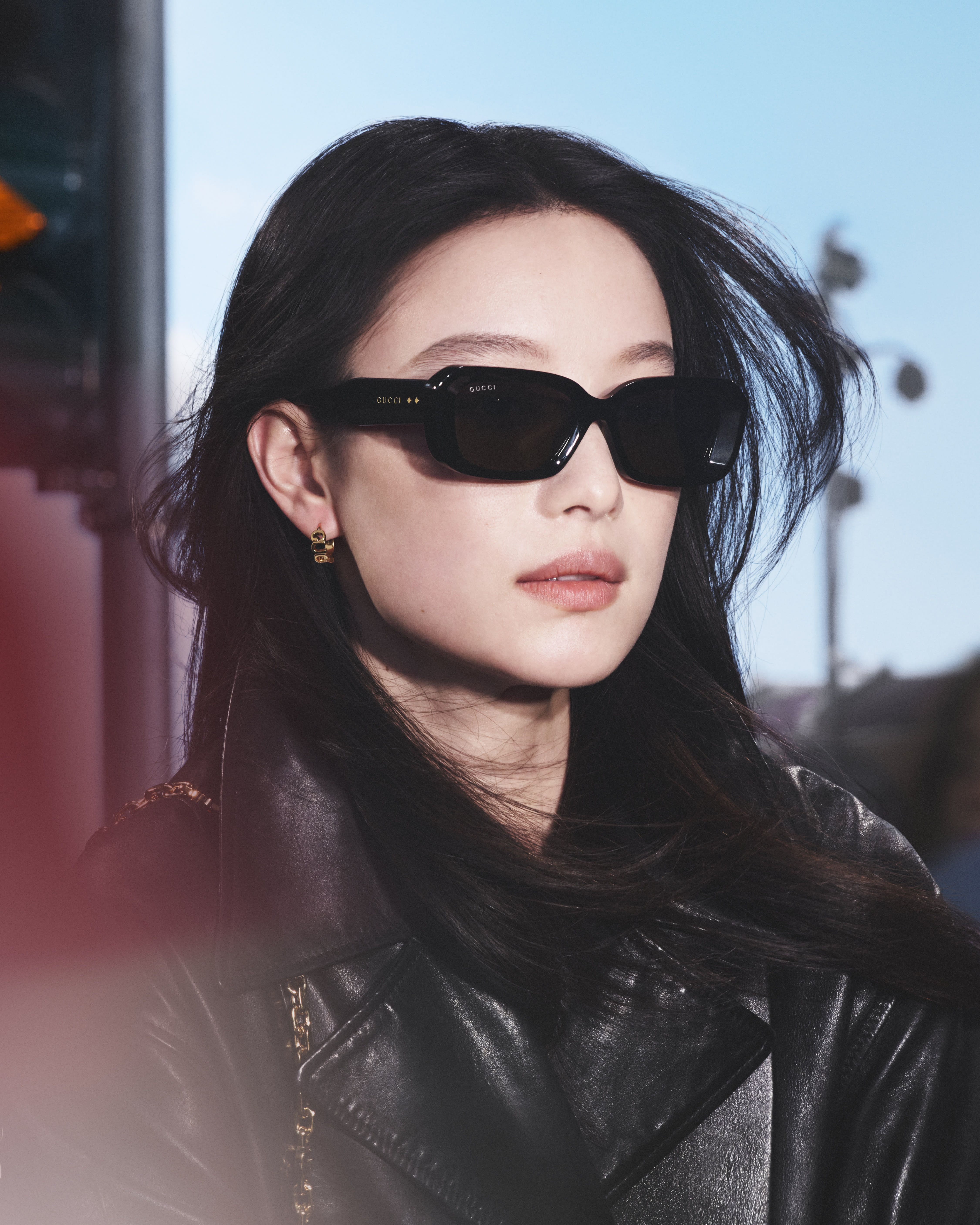 グッチ」アイウェア2024春夏キャンペーンにて3人の女性を グッチ」アイウェア2024春夏キャンペーンにて3人の女性を