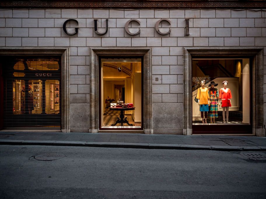 Entrupy on X: Our team came across #counterfeit luxury being sold in plain  sight on the streets of Naples, Italy last week. Even the home of Bottega  Veneta, Gucci, and Prada are