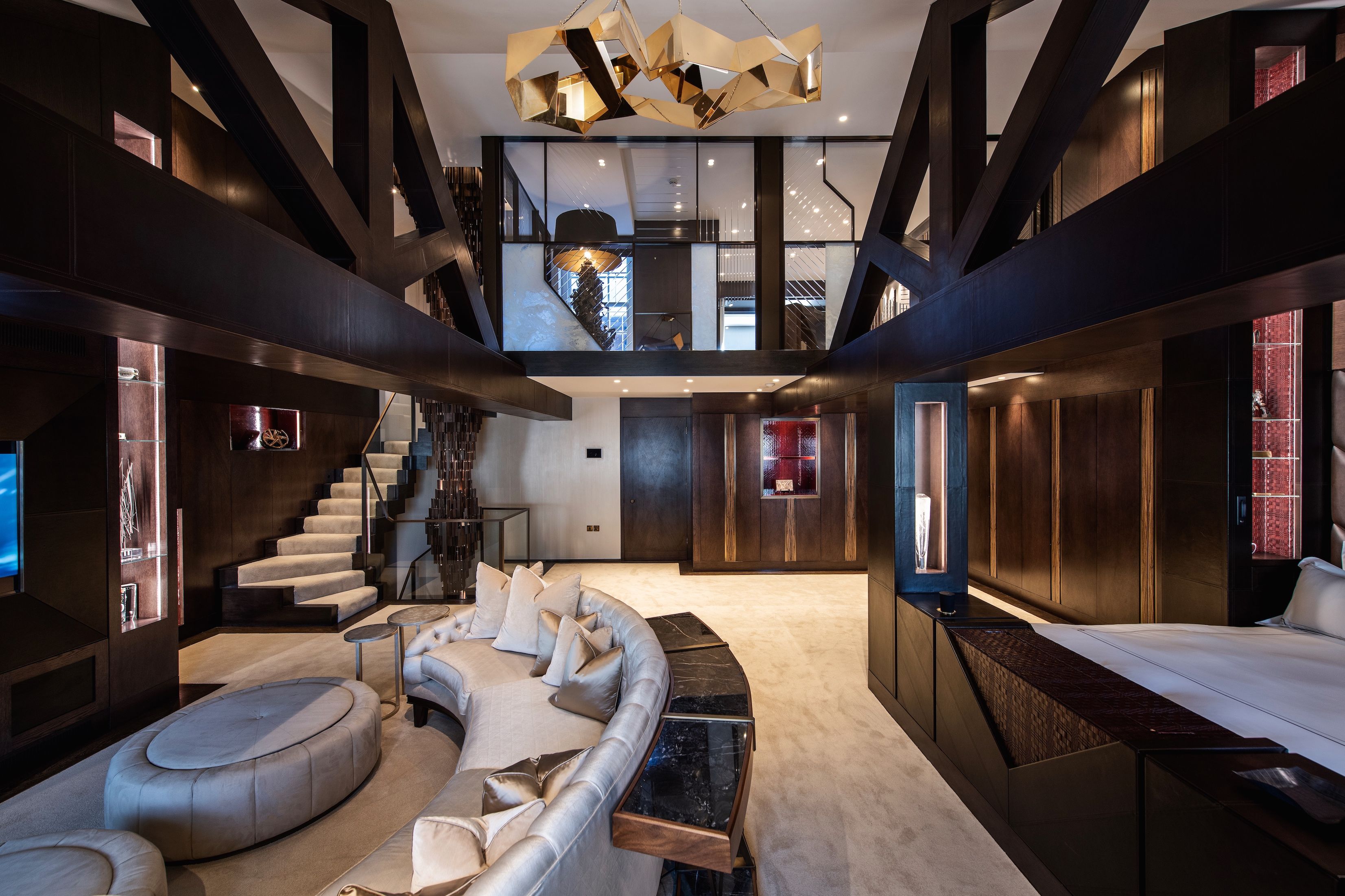 A Mayfair mega-mansion that served as Tom Ford's Gucci HQ is now for sale –  Luxury London