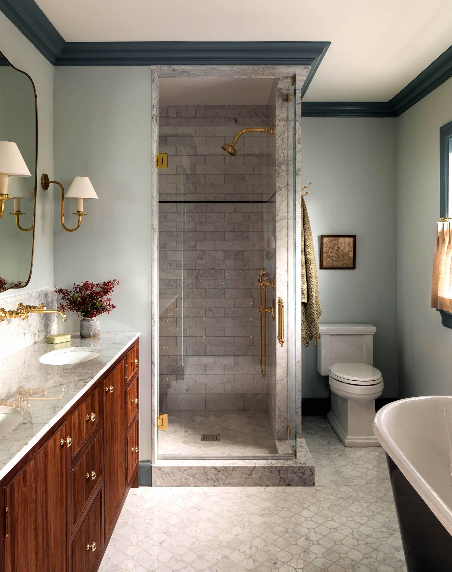 Add that extra touch of elegance to your guest bathroom with