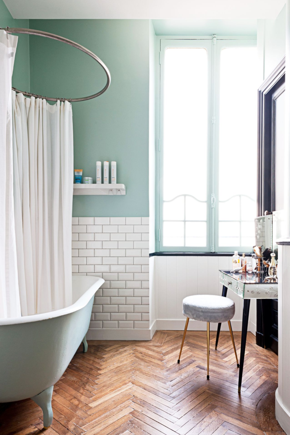 Add that extra touch of elegance to your guest bathroom with