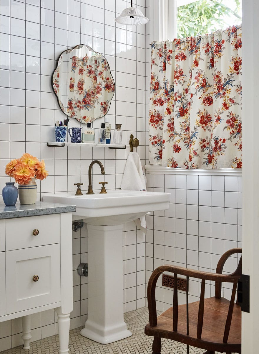 15 Ideas To Transform Your Guest Bathroom Feel Like A 5-Star Hotel