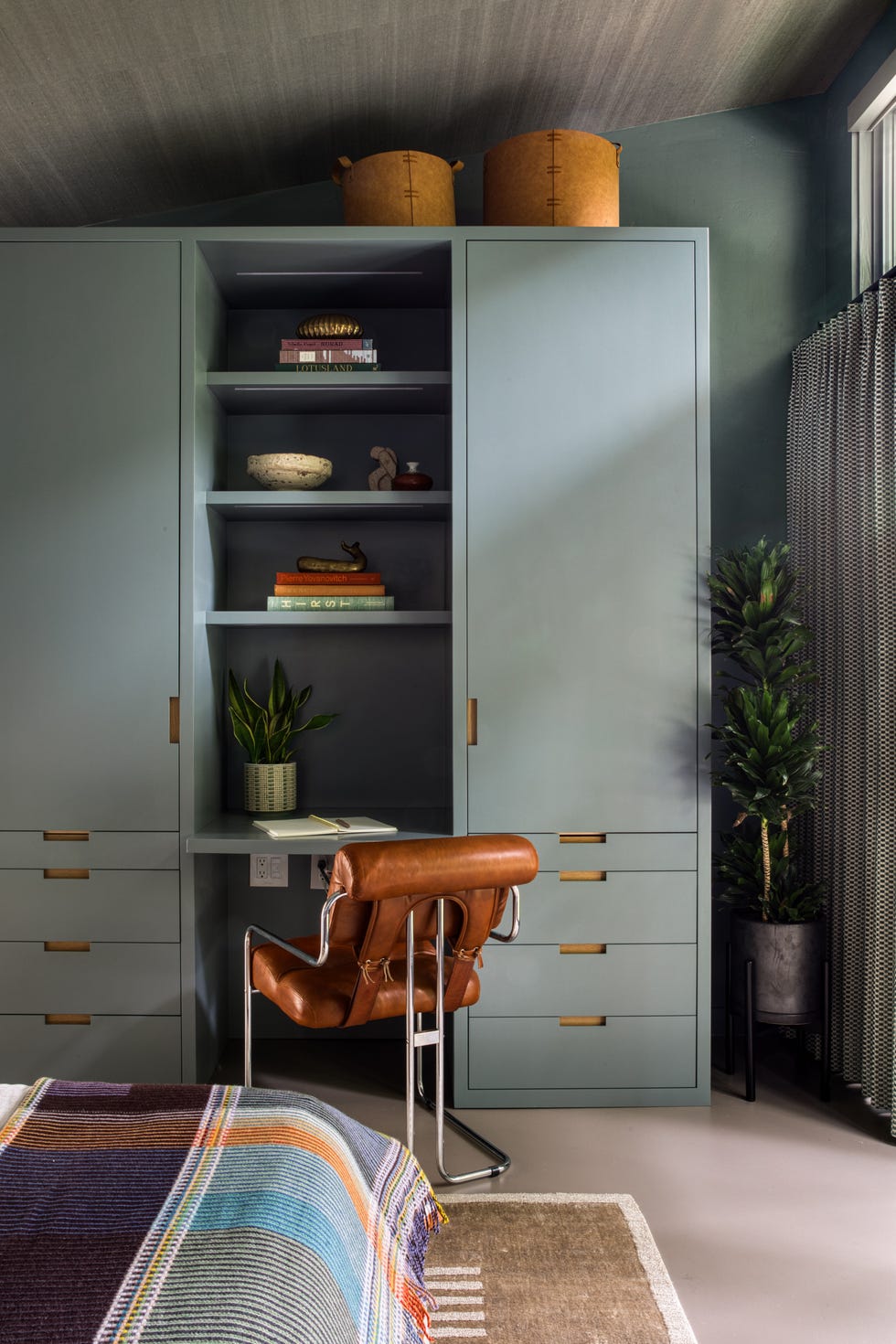 guest bedroom ideas home office