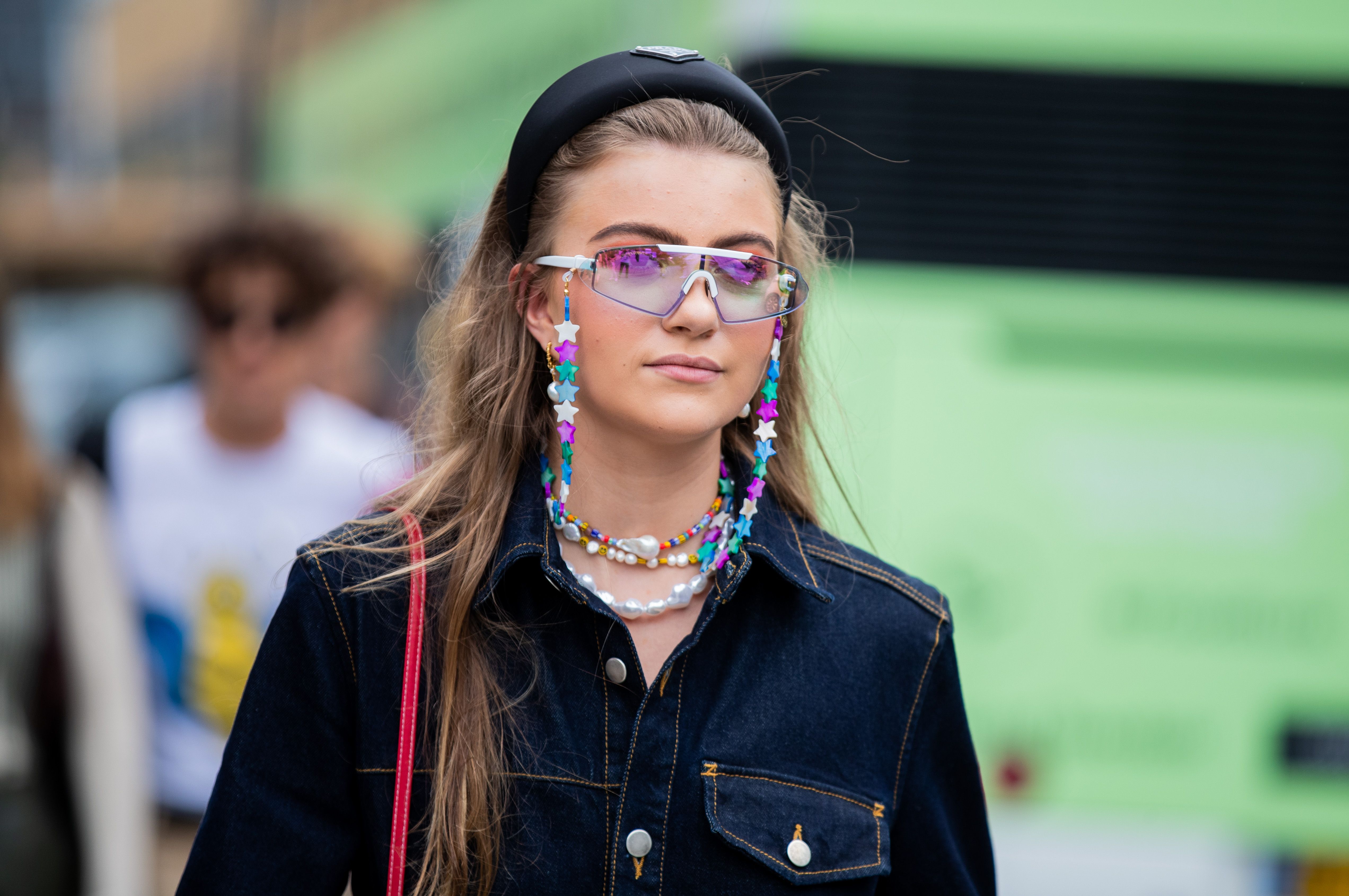 søn national Lodge Glasses Chain Fashion Accessory Trend - Sunglasses Chains Fall 2019