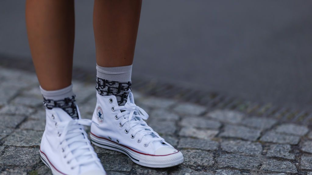 6 trucos para limpiar las zapatillas blancas y dejarlas como nuevas