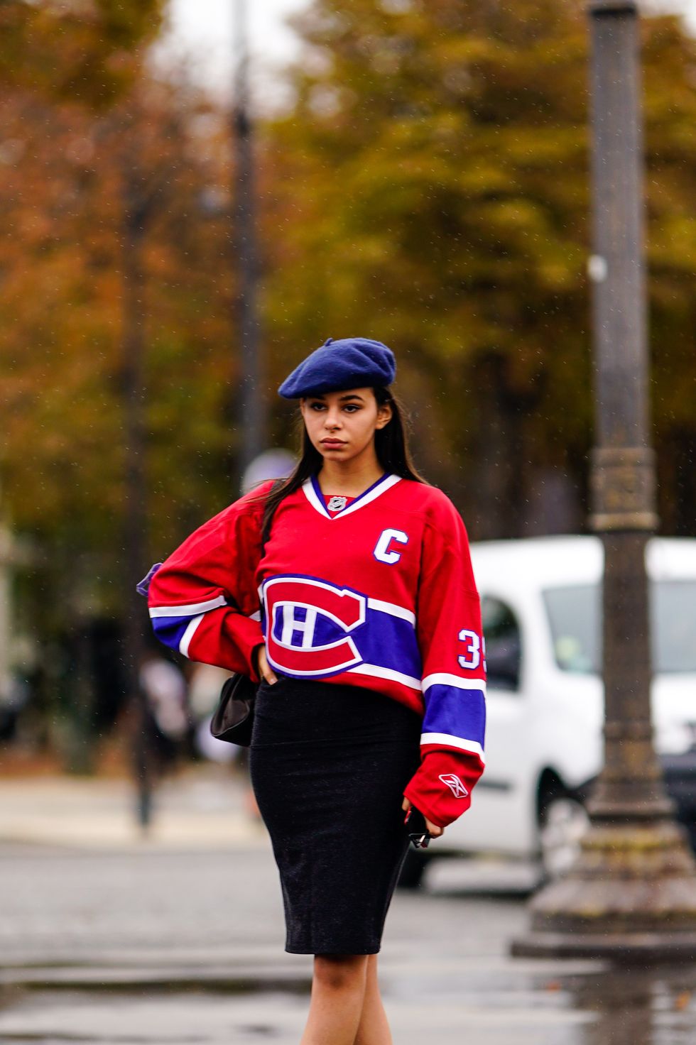 oversized hockey jersey outfit