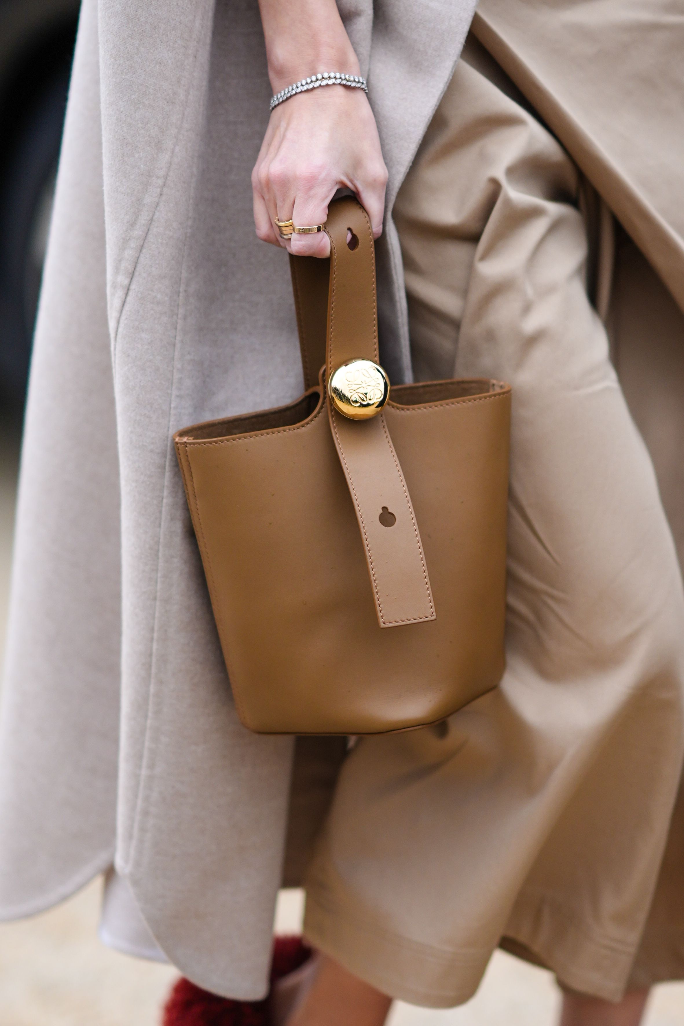 Coach espresso brown bucket bag hotsell