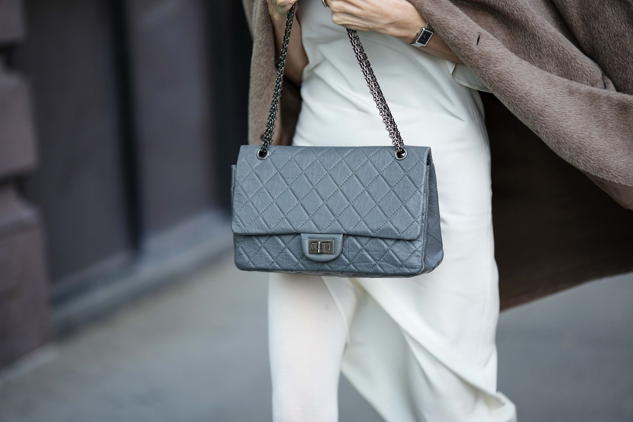 HOW TO BUY YOUR FIRST CHANEL BAG IN 2023 FOR EVERY BUDGET? 