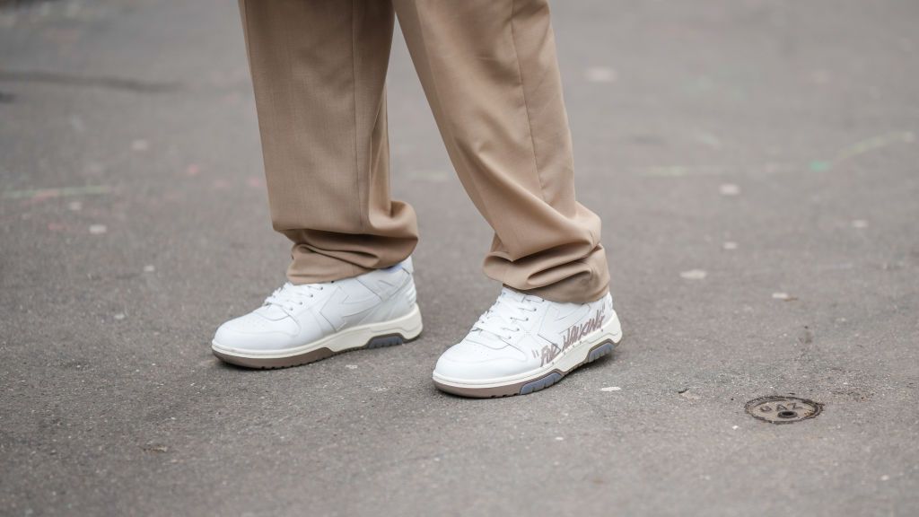 idioma Triatleta En riesgo Las 10 mejores zapatillas blancas de hombre del mercado