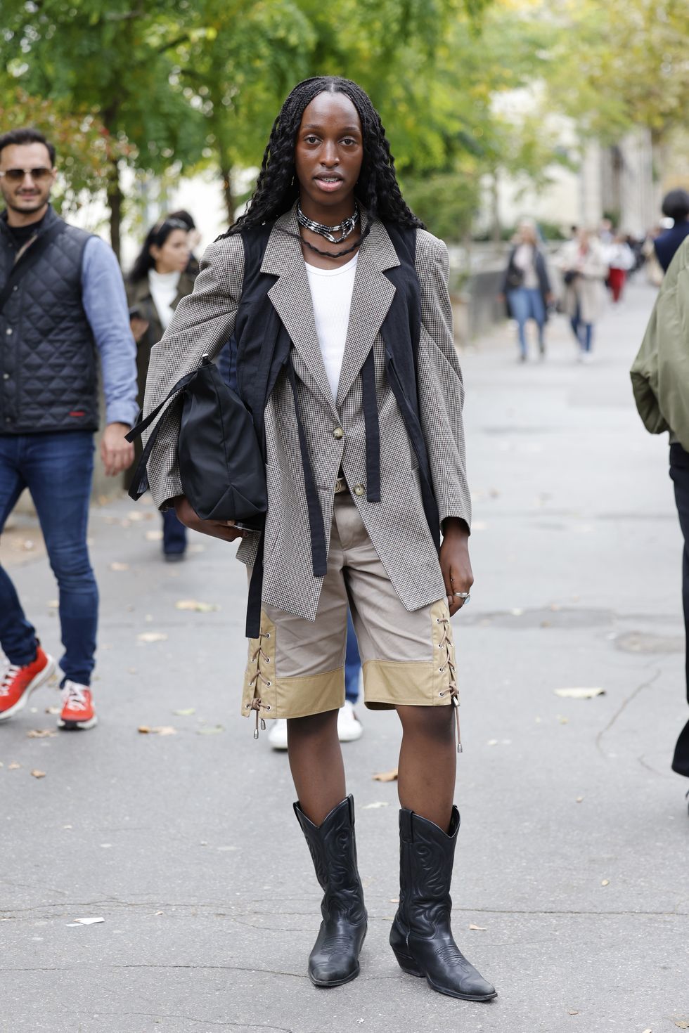 street style paris fashion week womenswear spring/summer 2025 day eight