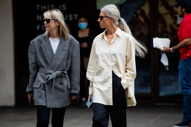 10 prendas básicas de Zara que las mujeres de 50 años necesitan esta  primavera