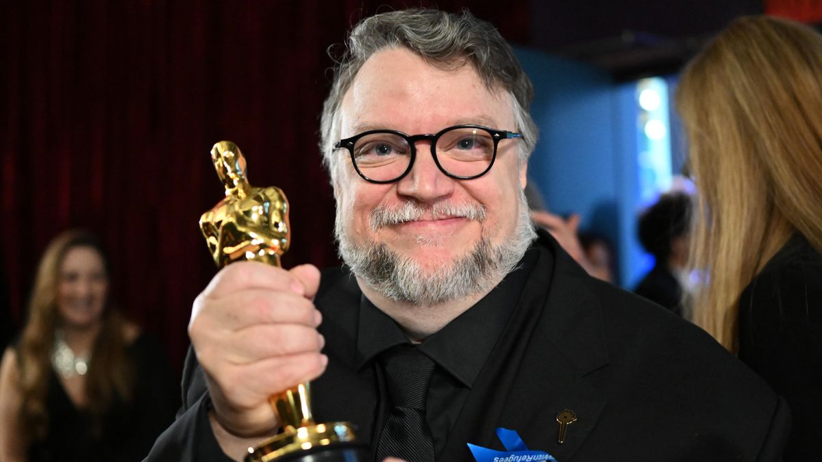 preview for 'Pinocho de Guillermo del Toro' | Tráiler oficial de la película de animación de Netflix