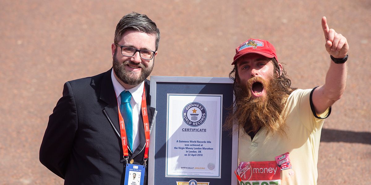 Man Breaks Guinness Record Dressed as Forrest Gump