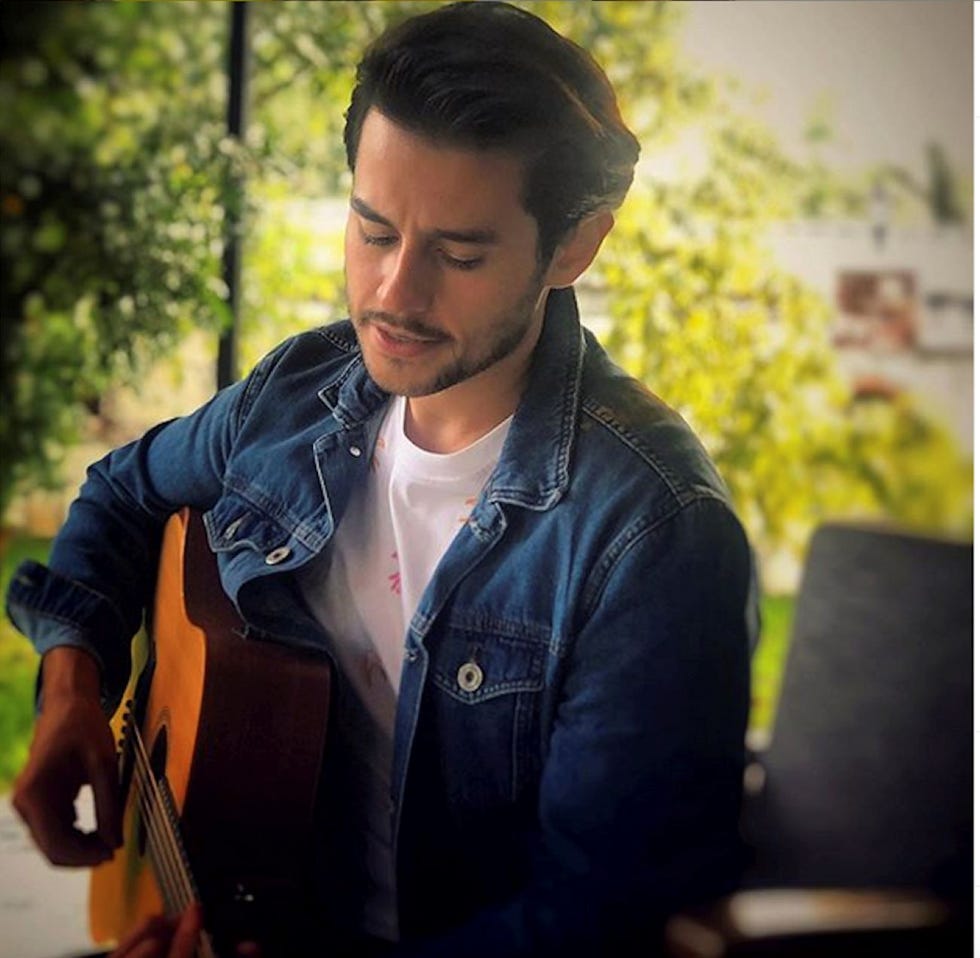 cem belevi inadina ask cantante