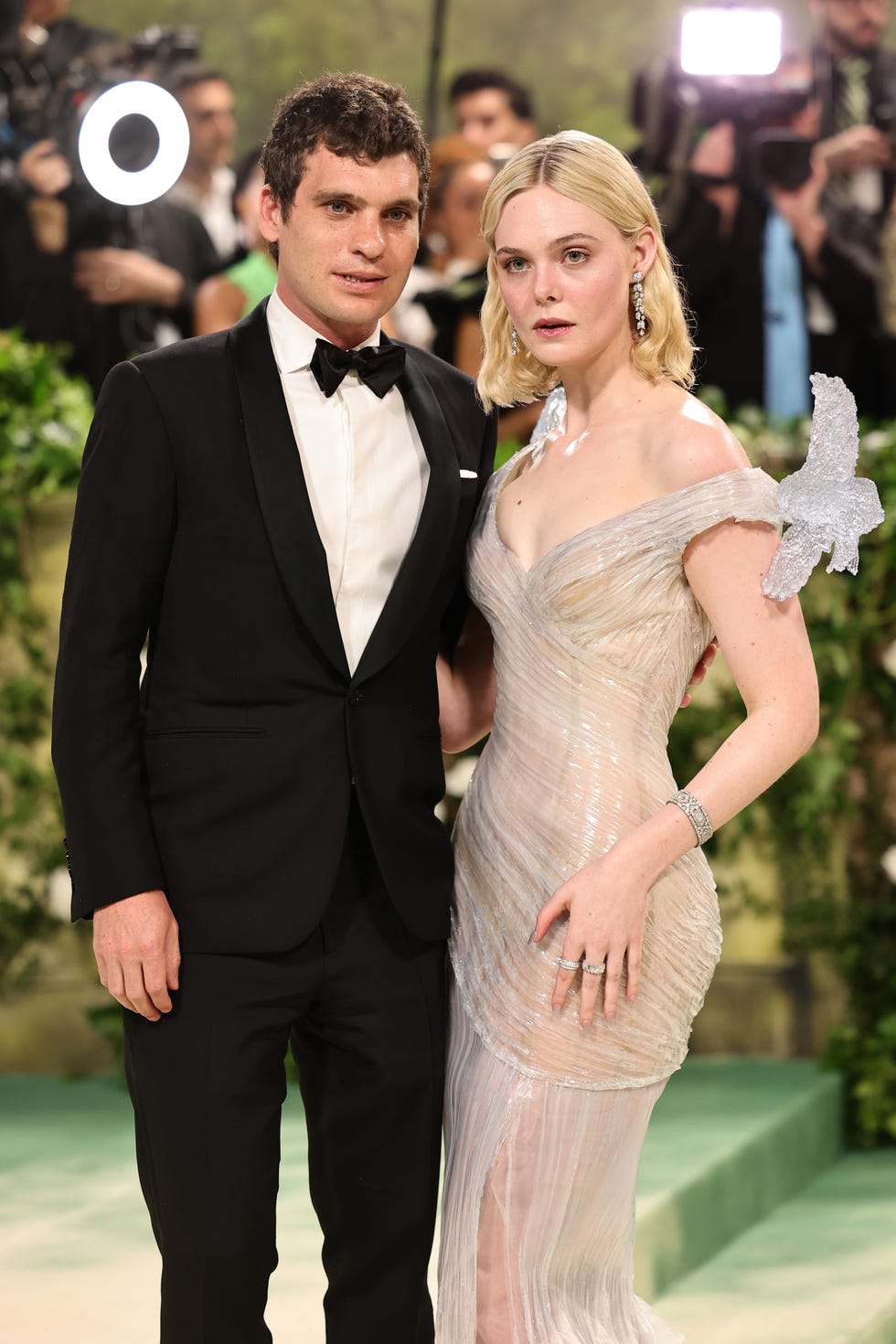Il Met Gala del 2024 celebra le bellezze addormentate e risveglia gli arrivi della moda