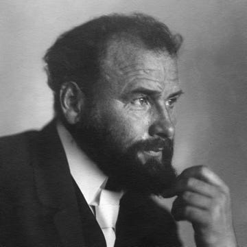 GUSTAV KLIMT (1862-1918). /nAustrian painter. Photographed in 1913.(Eingeschränkte Rechte für bestimmte redaktionelle Kunden in Deutschland. Limited rights for specific editorial clients in Germany.) GUSTAV KLIMT (1862-1918). /nAustrian painter. Photographed in 1913. (Photo by d' Ora/ullstein bild via Getty Images)