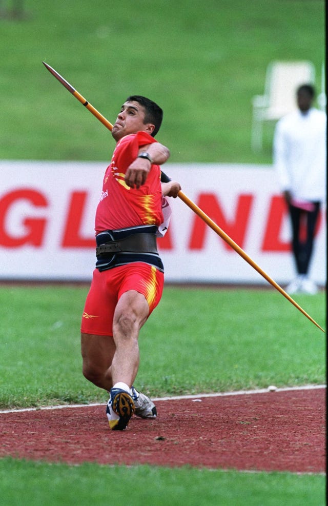 gustavo dacal lanza jabalina