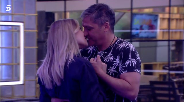 Gustavo y María