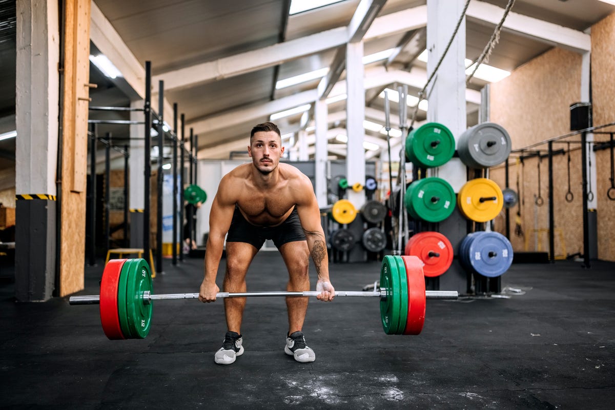 what-s-considered-a-good-deadlift-weight