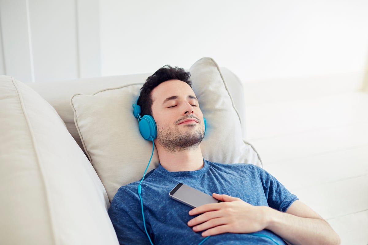 1 they listen to music now. Человек в наушниках. Дом с наушниками. Man Listening to Music. Best Music Relax блоггер.