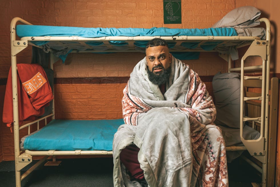 Guz Khan, man like Mobeen