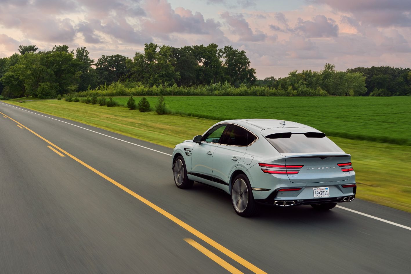 Genesis' X Gran Equator Concept Rolls Faceless into NY Auto Show