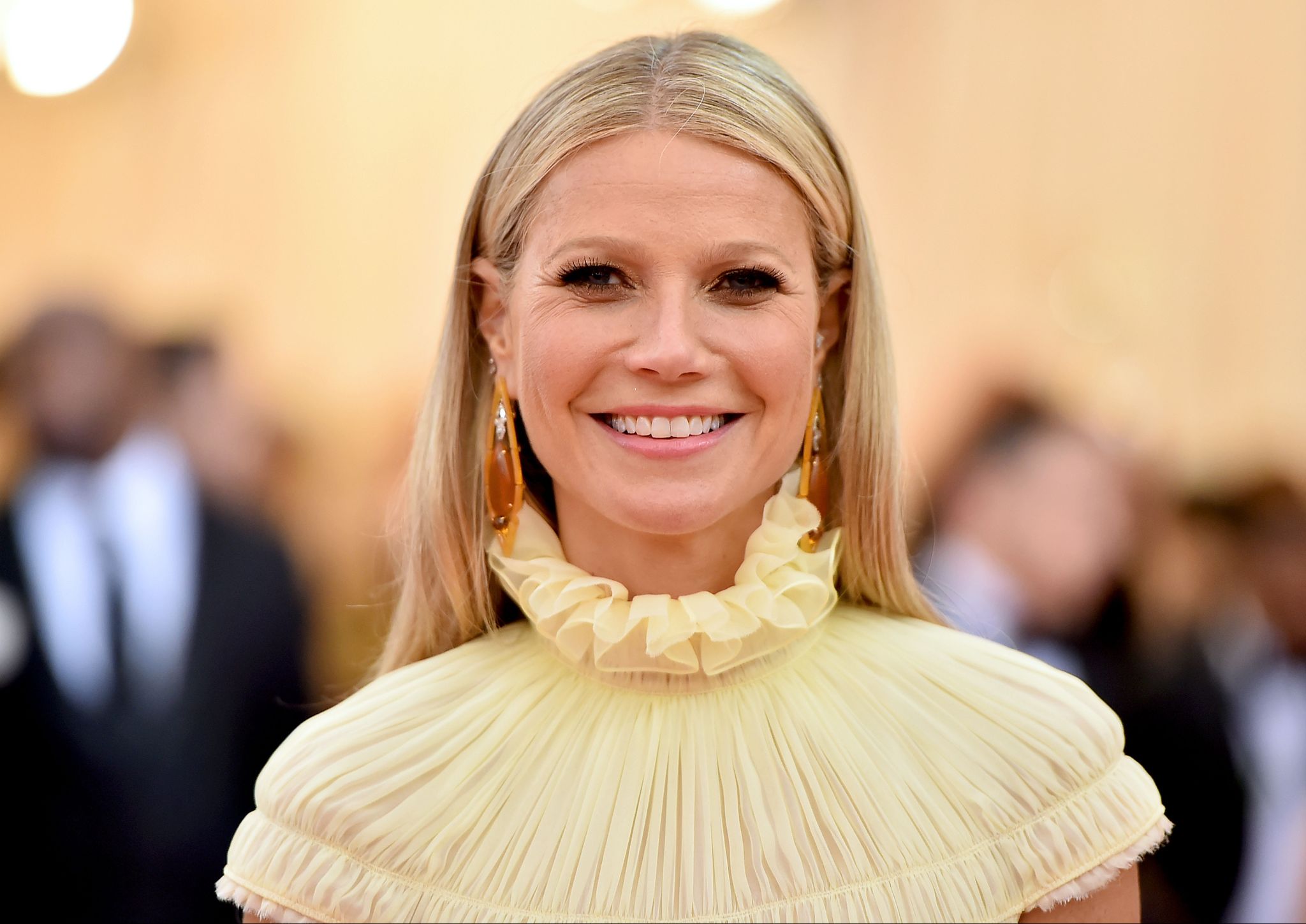 new york, new york   may 06 gwyneth paltrow attends the 2019 met gala celebrating camp notes on fashion at metropolitan museum of art on may 06, 2019 in new york city photo by theo wargowireimage