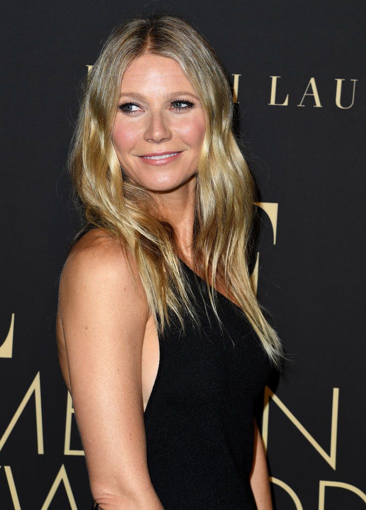 10 No Makeup Photos of Gwyneth Paltrow that Prove Self-Love Works