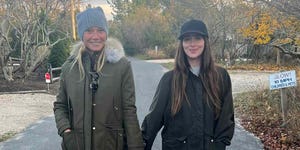 gwyneth paltrow dakota johnson friendship