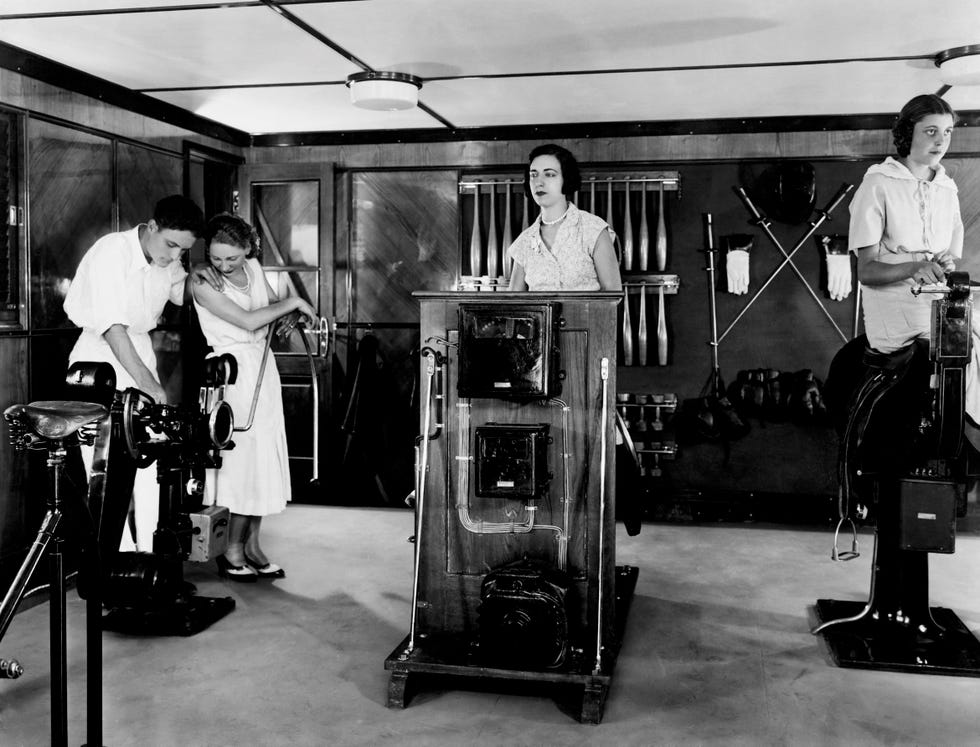 gym of the victoria transatlantic 1930