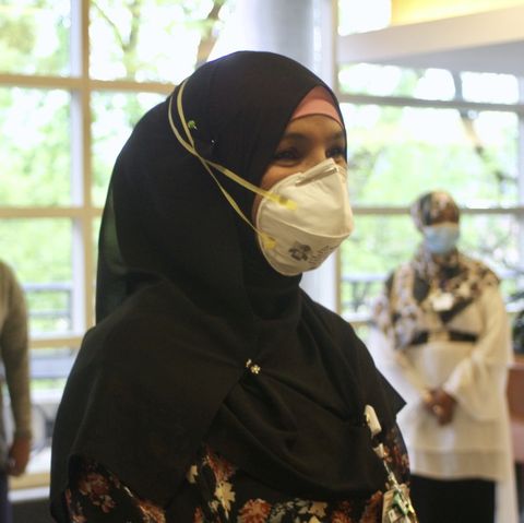 muslim healthcare worker at methodist hospital in minnesota