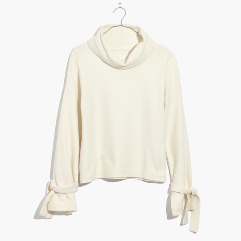 Clothing, White, Sleeve, Outerwear, Neck, Beige, Blouse, Yellow, Shoulder, Top, 