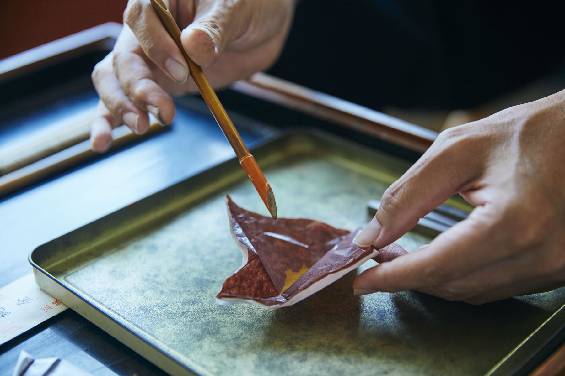 蒔絵や螺鈿が写しだす現代の美意識。令和の漆芸を求めて―漆芸家・服部