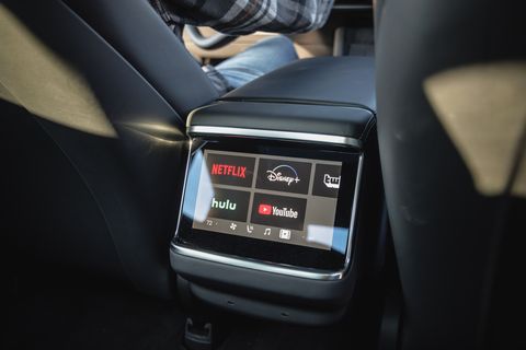 2021 tesla model s plaid rear seat screen