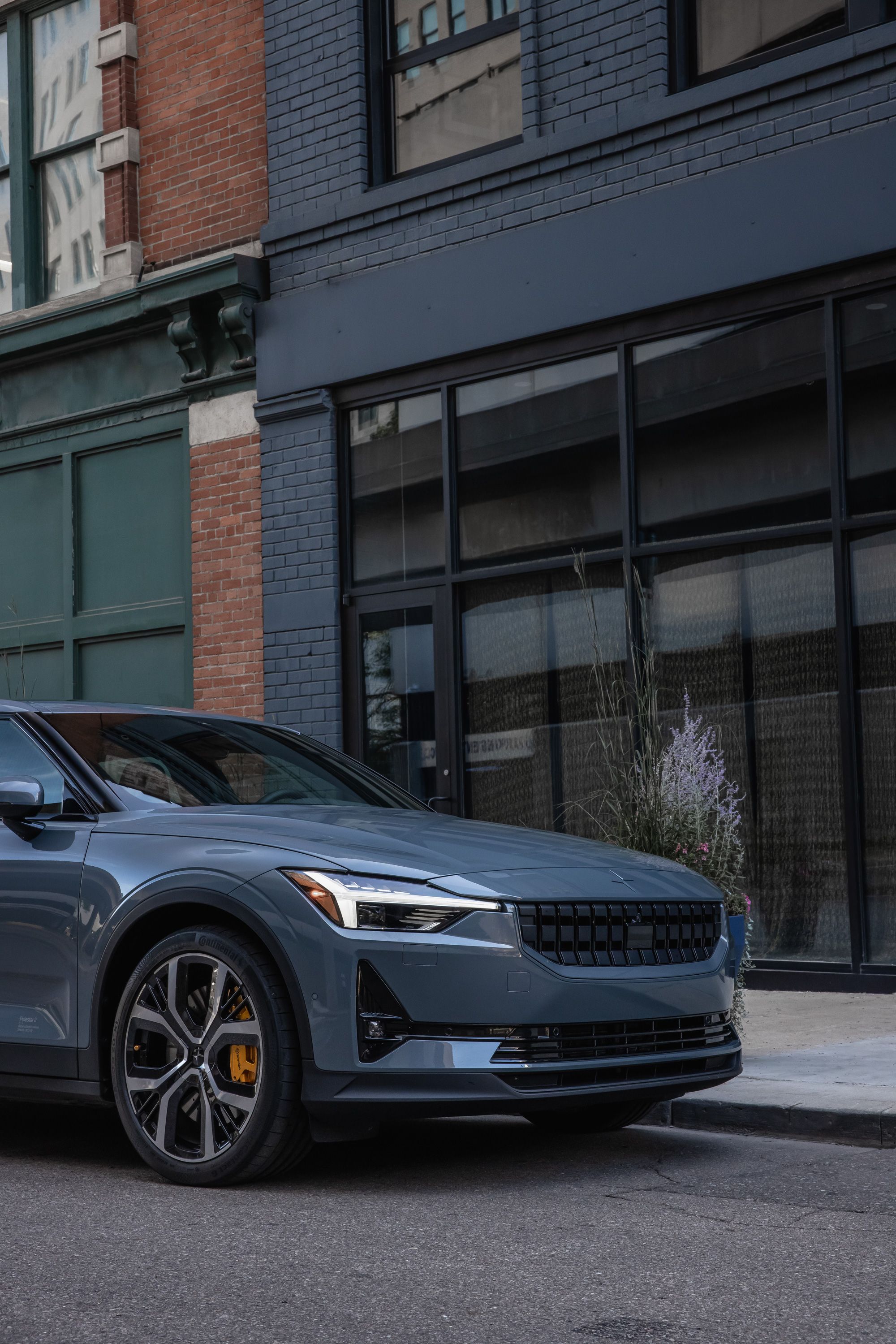 Polestar 2 deals hybrid