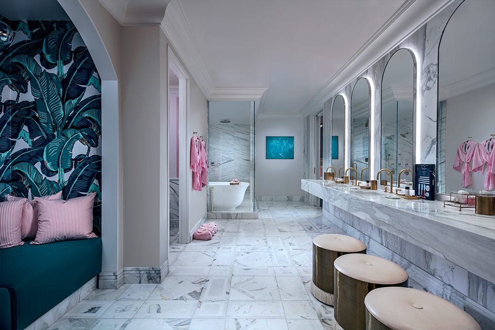 Habitación diseñada por REVOLVE en el hotel Palms Casino Resort