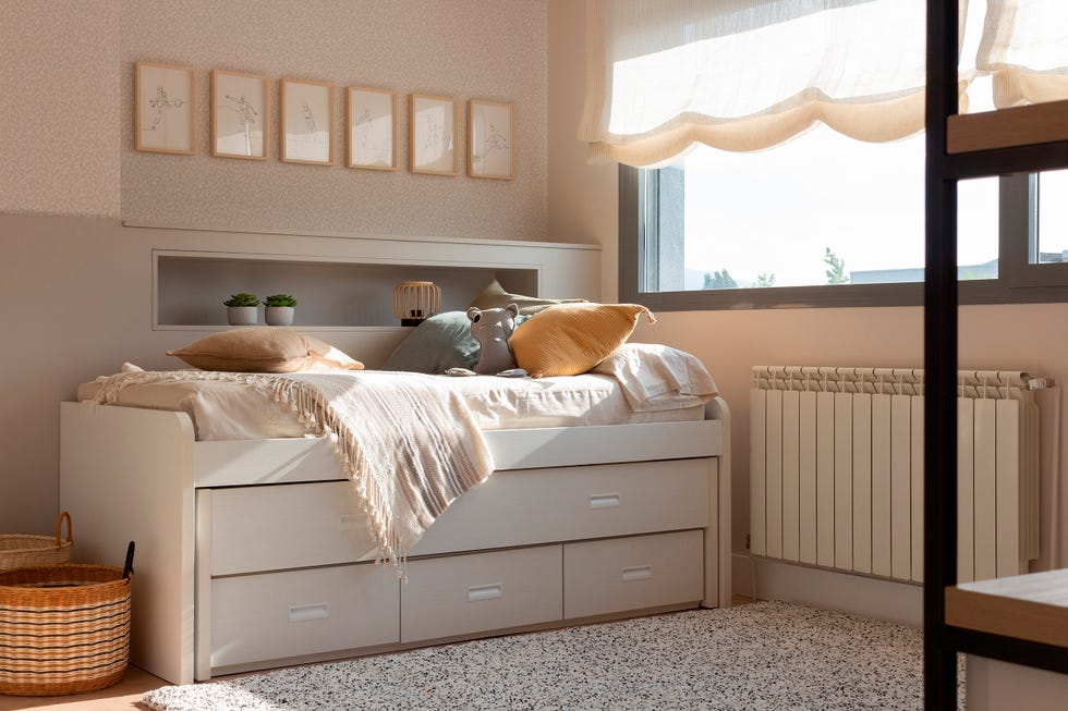 habitación infantil con cama nido