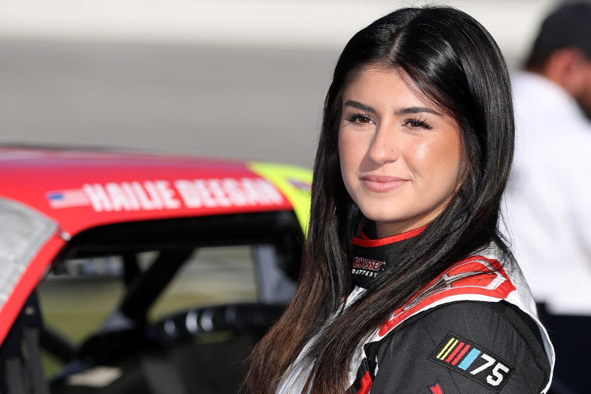 Hailie Deegan Promoted to NASCAR Xfinity Series for 2024