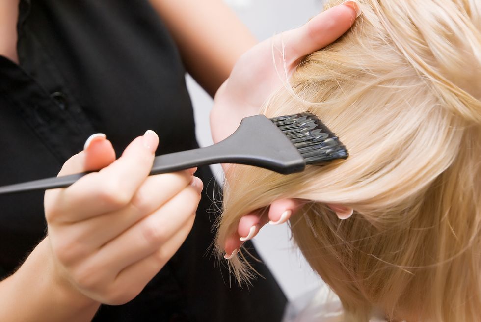 15款好評護髮油推薦！「修護染燙受損、改善頭髮毛燥分岔」用途及正確用法公開