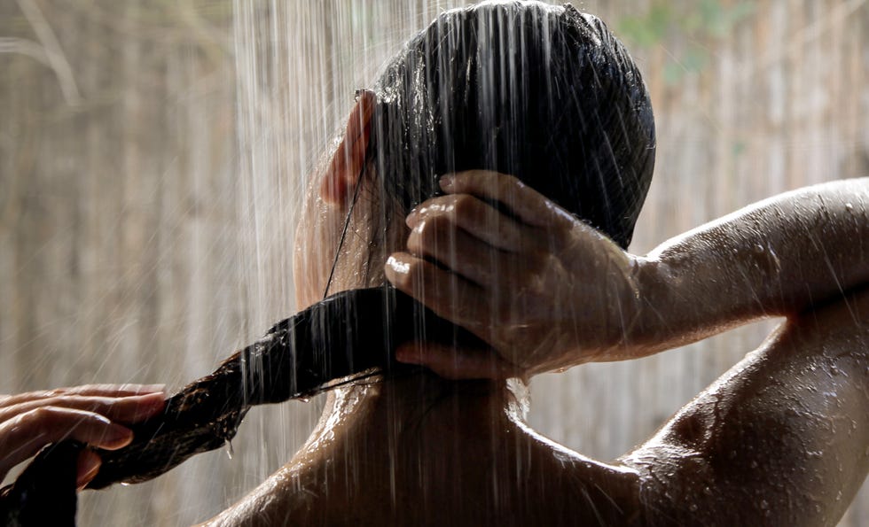 9 reasons why your hair may be falling out 9 reasons why your hair may be falling out