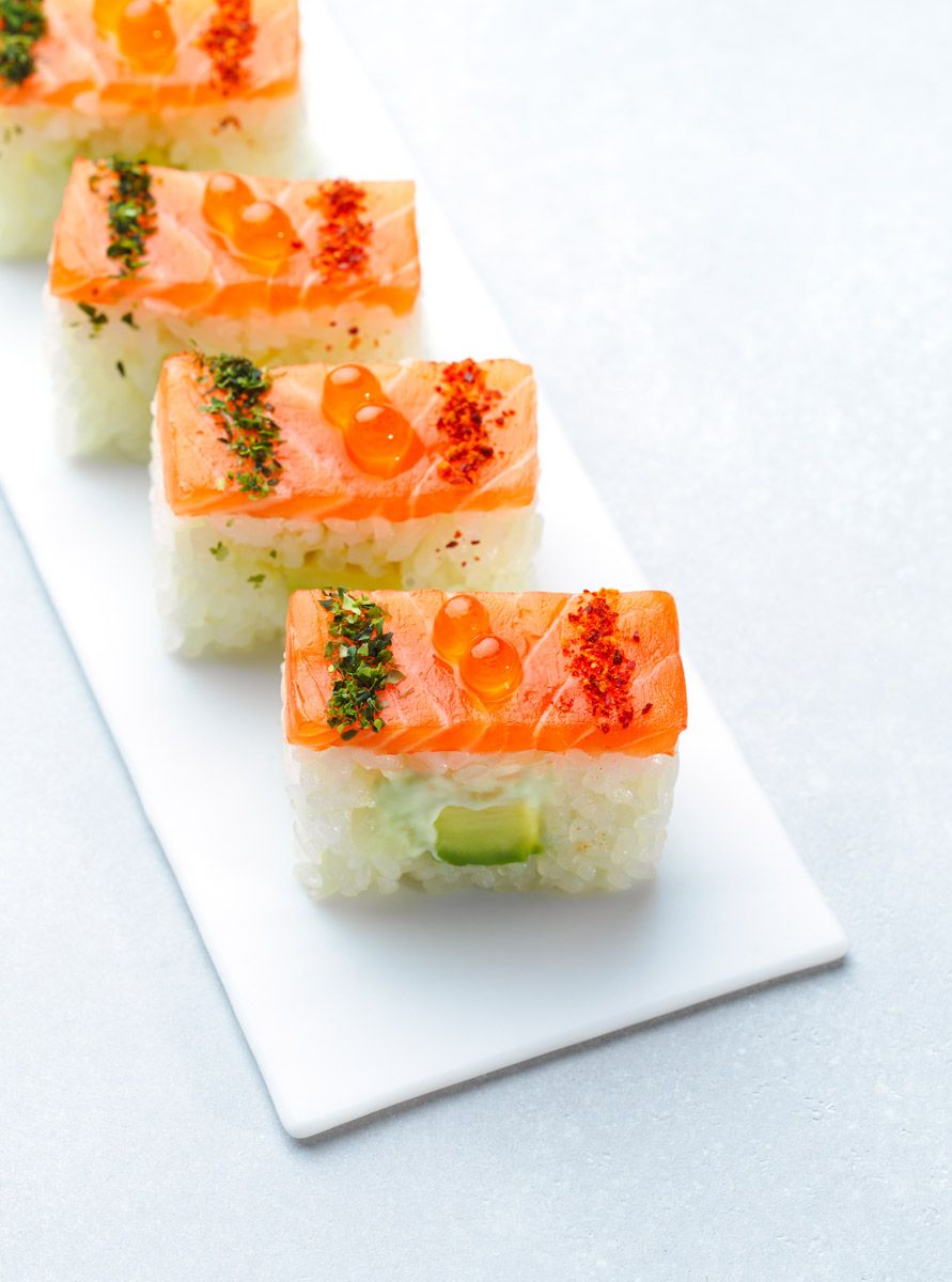 hako de salmon de albert adria y sushi shop