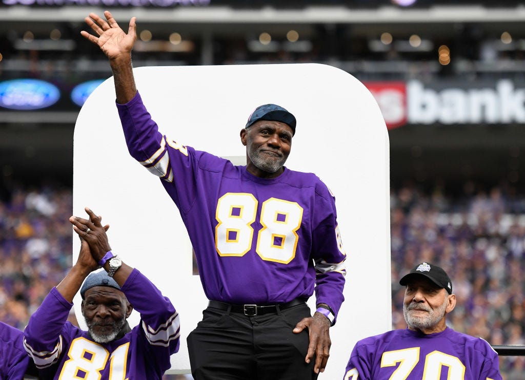 Cheering for a Cause with Alan Page at the Twin Cities Marathon