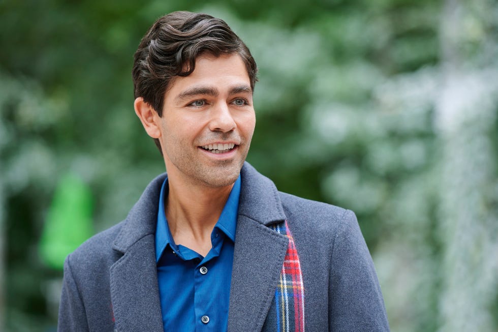 Hallmark Christmas Movies 2019 - Christmas at Graceland Home for the Holidays 