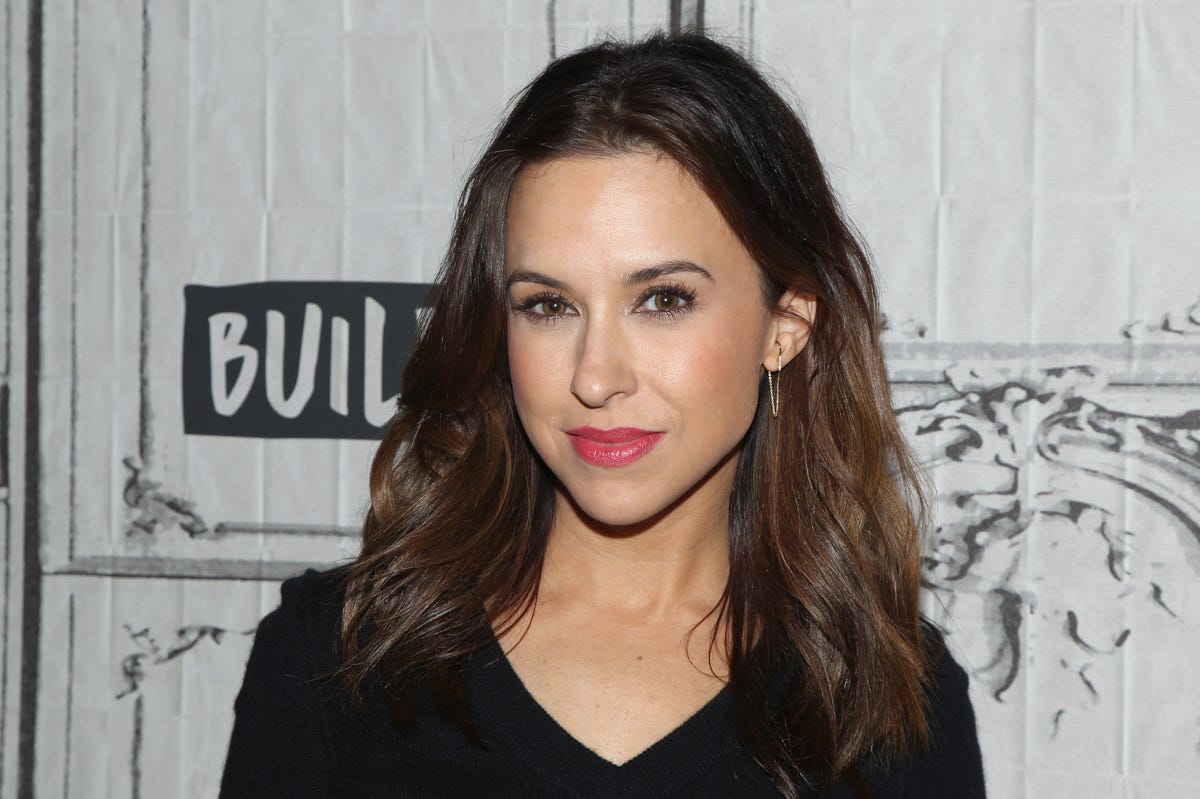 Hallmark Star Lacey Chabert Wore a Sexy Nighttime Look and Fans Are ...